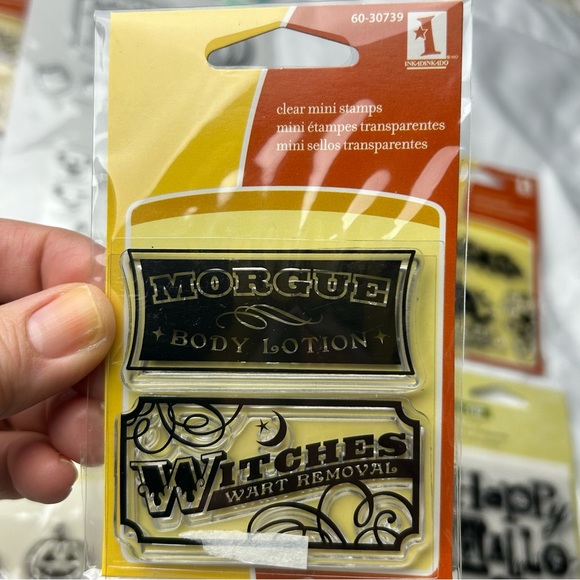 Brand New set of 12 clear stamps & 1 set of Halloween Fall die cuts card making - Picture 10 of 16